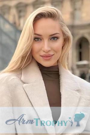 223236 - Khrystyna Age: 33 - Ukraine