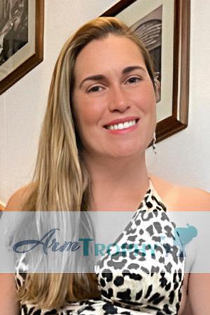 223405 - Claudia Age: 45 - Peru