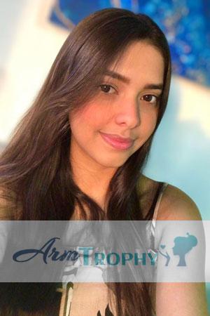 223718 - Kiara Age: 21 - Colombia
