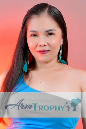 223734 - Rhegine Age: 30 - Philippines
