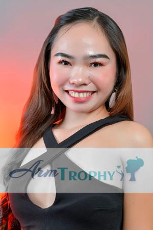 223738 - Carla Jehn Age: 19 - Philippines