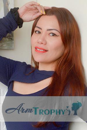 224389 - Yuliana Age: 42 - Peru