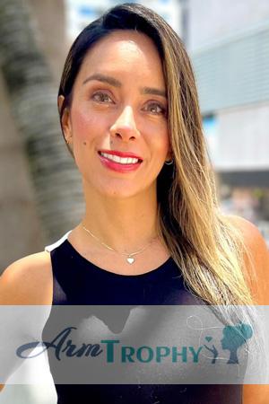224481 - Lina Age: 38 - Colombia