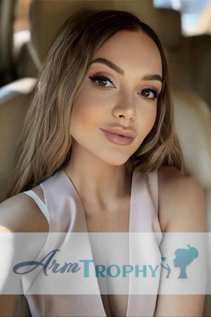 224556 - Yuliia Age: 38 - Ukraine