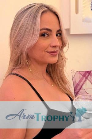 224609 - Yudy Age: 36 - Colombia