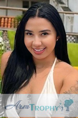224711 - Paula Age: 26 - Colombia