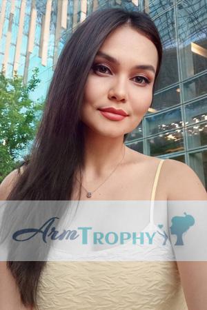 224871 - Bayansulu Age: 35 - Kazakhstan