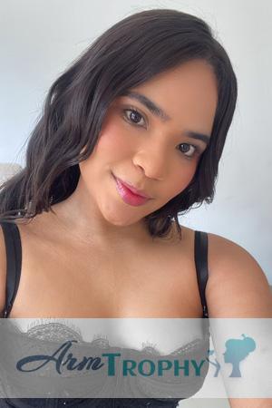 225098 - Linda Age: 23 - Colombia