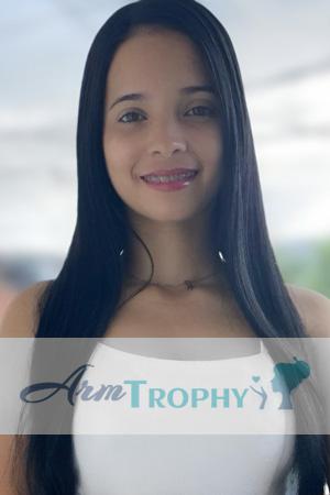 225192 - Oriana Age: 23 - Colombia