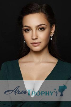 225241 - Diana Age: 25 - Ukraine