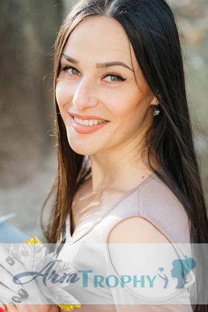 225250 - Tetiana Age: 32 - Ukraine