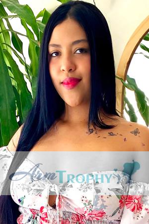 225435 - Alice Age: 26 - Colombia