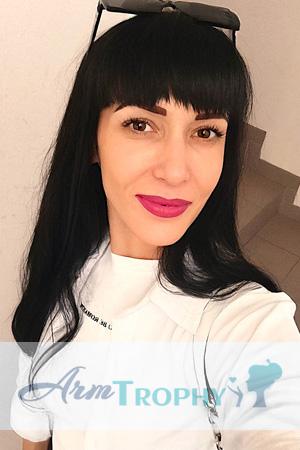 225500 - Yuliya Age: 42 - Ukraine