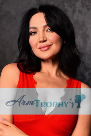 225502 - Olena Age: 49 - Ukraine