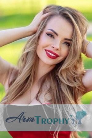 225553 - Larisa Age: 38 - Ukraine