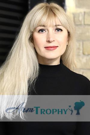 226151 - Natalia Age: 44 - Ukraine