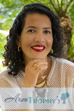 226330 - Leidy Age: 39 - Colombia