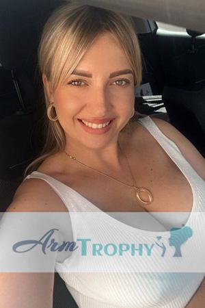 226462 - Oksana Age: 32 - Ukraine