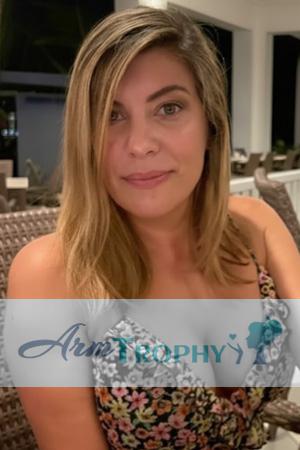 226628 - Liliana Age: 44 - Colombia