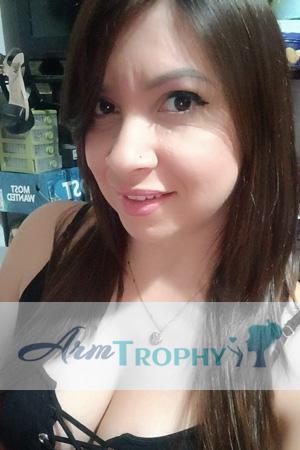 226636 - Allison Age: 35 - Costa Rica