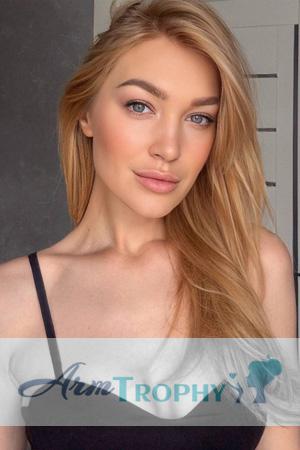 226944 - Diana Age: 32 - Ukraine