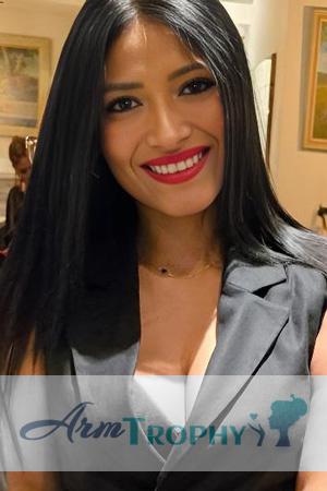 227051 - Astrid Age: 32 - Italy