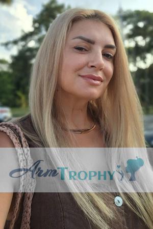 227106 - Olha Age: 48 - Ukraine