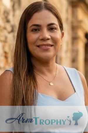 227121 - Yessica Age: 35 - Colombia