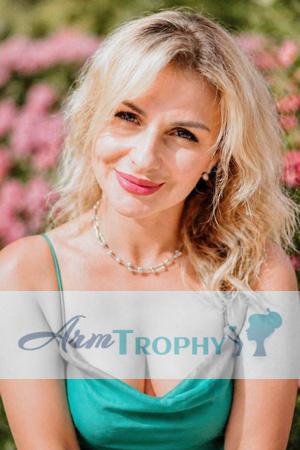 227471 - Svetlana Age: 49 - Ukraine