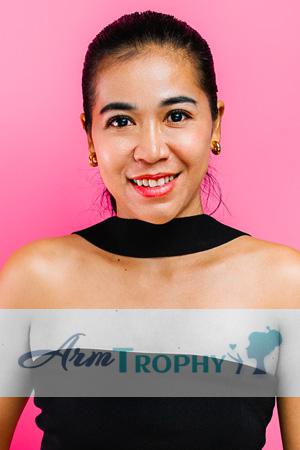 227625 - Chunrudee Age: 38 - Thailand