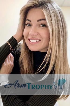 227656 - Oksana Age: 36 - Ukraine