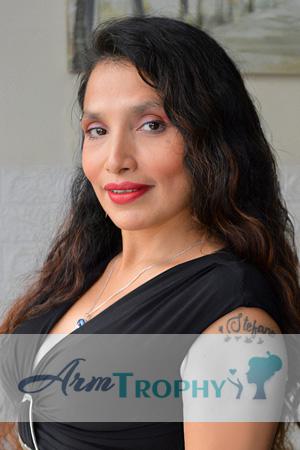 227795 - Raquel Age: 45 - Peru