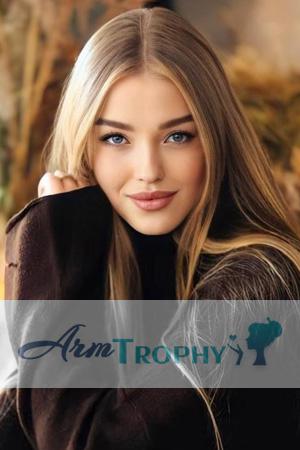 228179 - Diana Age: 19 - Ukraine