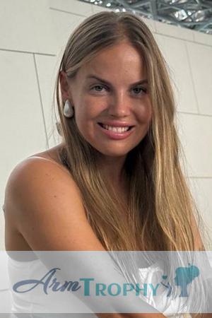 228261 - Yulia Age: 34 - Ukraine