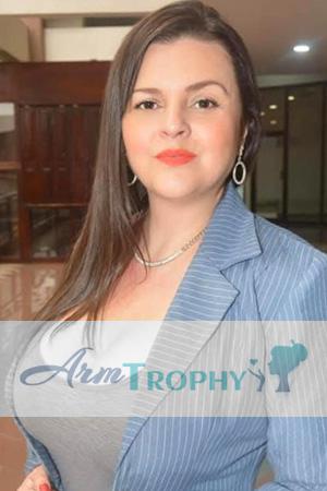 228300 - Yesenia Age: 46 - Costa Rica