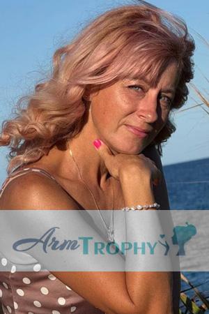 228354 - Hanna Age: 45 - Ukraine