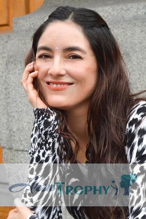 228373 - Geraldine Age: 40 - Peru