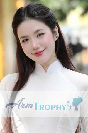 228408 - Cam Ly Age: 25 - Vietnam
