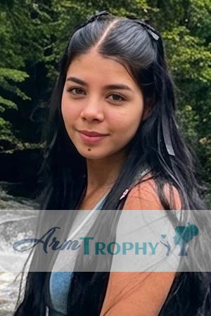 228483 - Valentina Age: 27 - Colombia