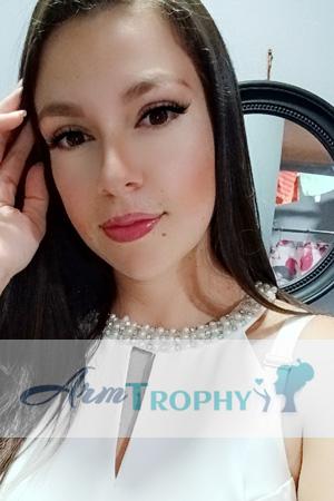 228879 - Joselyn Age: 32 - Costa Rica
