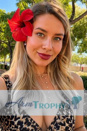 228925 - Yuliia Age: 34 - Ukraine