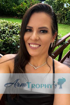 229070 - Ana Age: 34 - Costa Rica