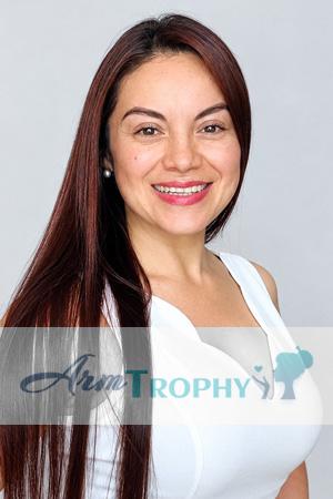 229182 - Gina Age: 41 - Colombia