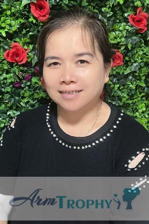229371 - Jenny Age: 55 - China