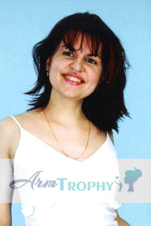 50536 - Daria Age: 29 - Russia
