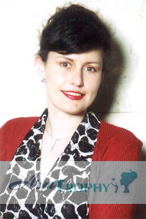 50606 - Maria Age: 40 - Russia