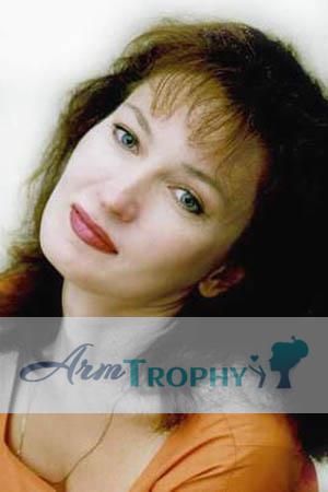 50784 - Oksana Age: 48 - Russia