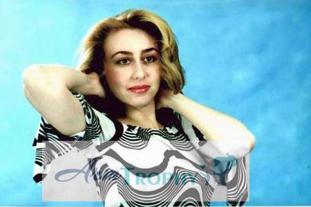 50798 - Natalia Age: 40 - Russia