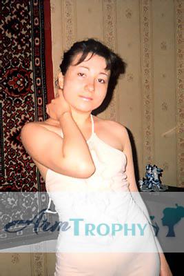 50894 - Dina Age: 30 - Russia