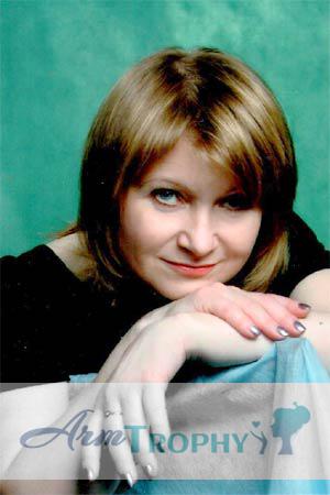 51064 - Svetlana Age: 46 - Russia